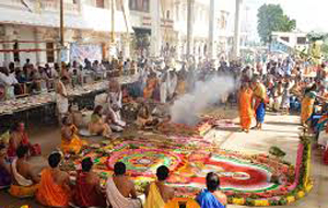 Sri Dhanwanthari Mahayaga and rituals will be held at Sri Guruvaidyanatha Sri Devi Chamundeshwari Daivasthana, Bejai, Kapikad, on March 8. However, the preparations for the yaga will be launched from March 6.